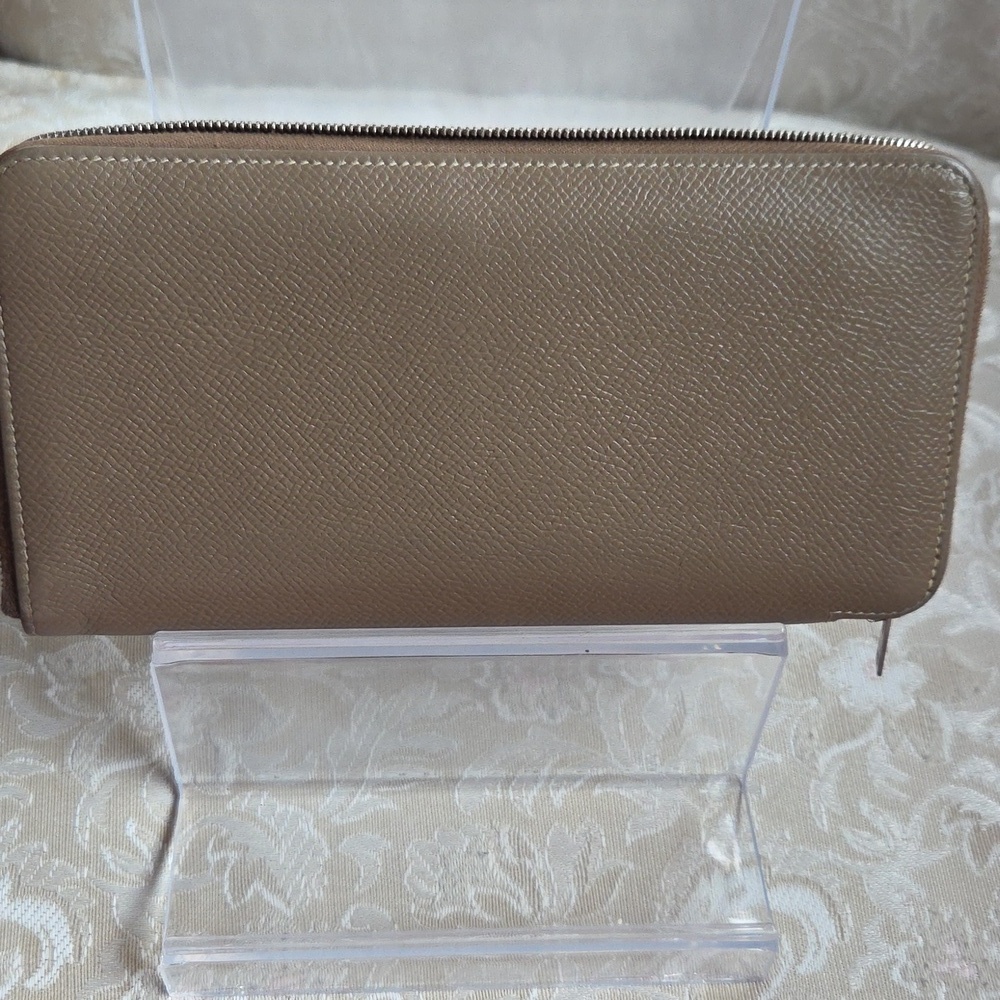Hermes‎ Taupe Leather Wallet - Picture 6 of 6